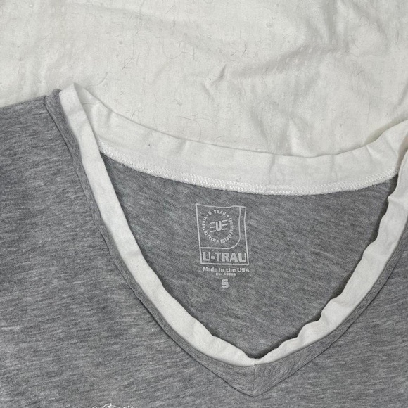 Grey V-Neck Harvard Tee - Picture 2 of 2